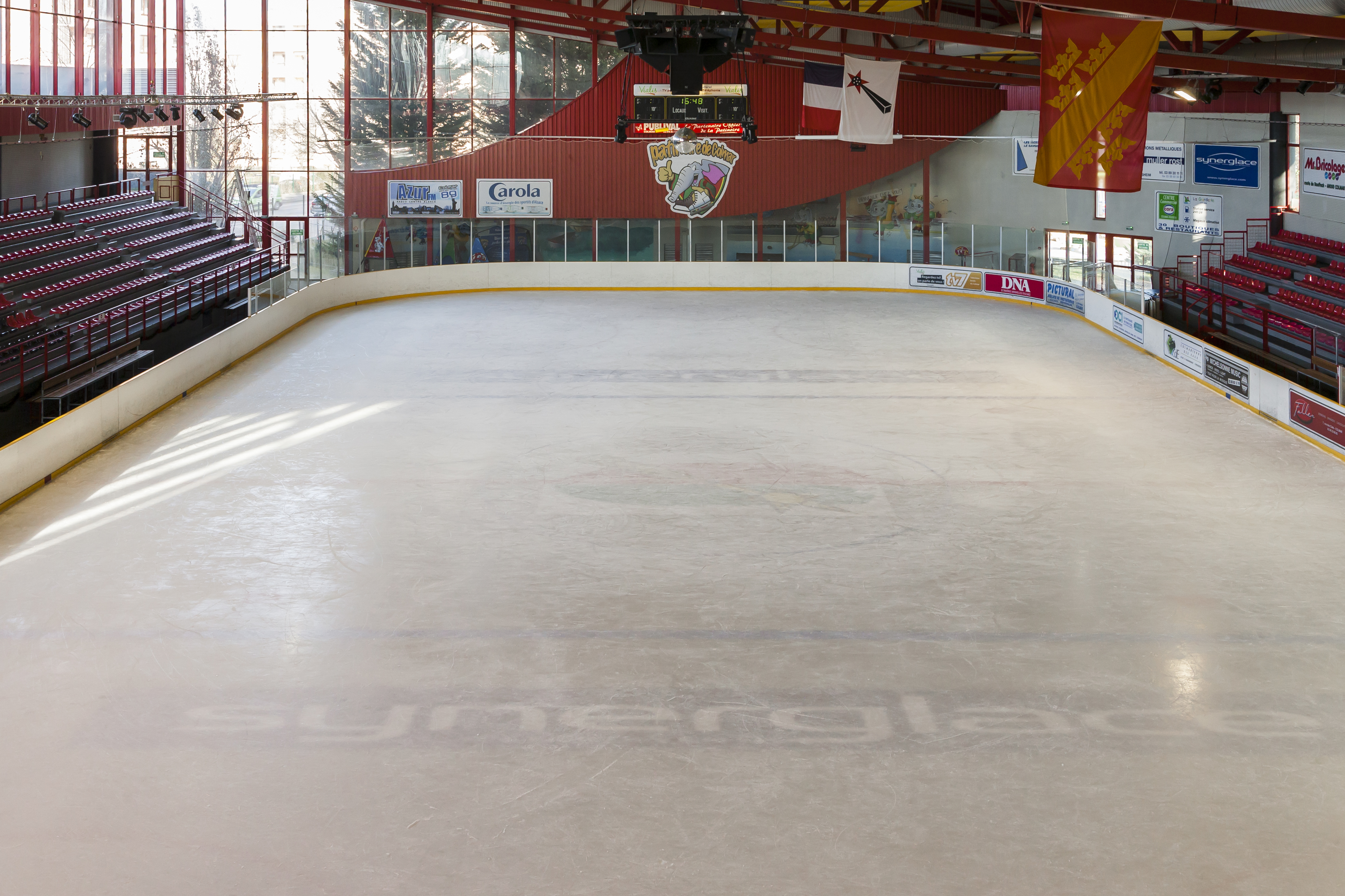 Panoramaweb - Patinoire de colmar (Général) (1) • Patinoire de Colmar